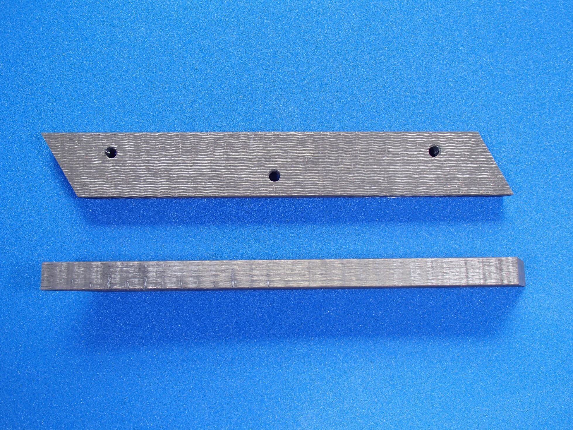 Sintered contact strip material made from C/C composite impregnated with copper alloy used for electric trains